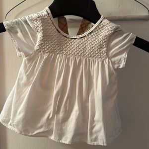 Burberry white shirt Size 2Y run small